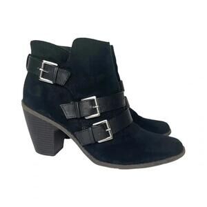 Black Women's Ankle Boots with Buckle Straps and Block Heel